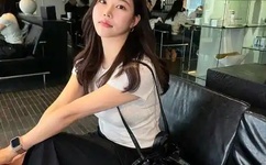 商家赶尸式游街宣传吓坏路人